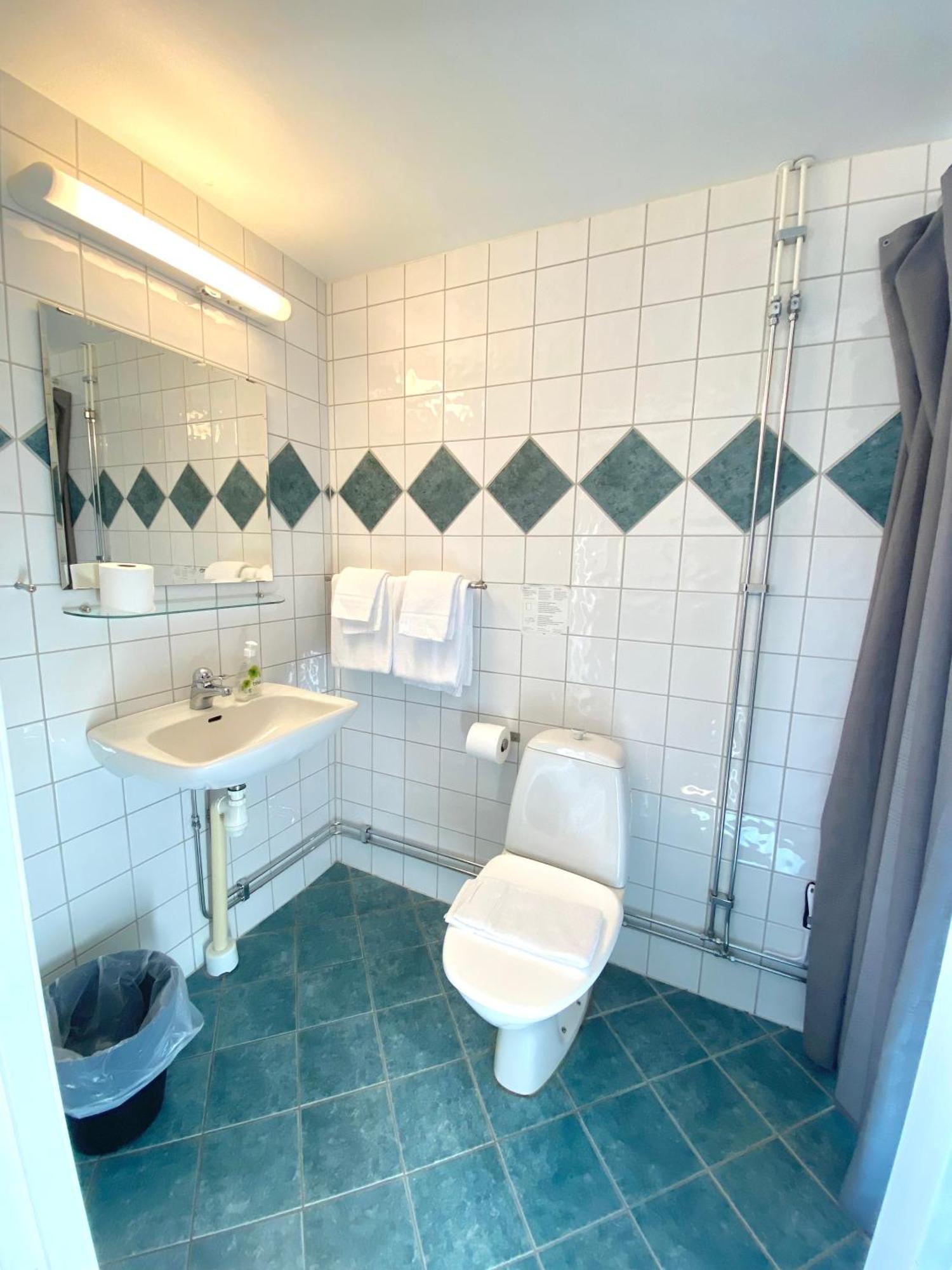 Hotell City Harnosand Bagian luar foto